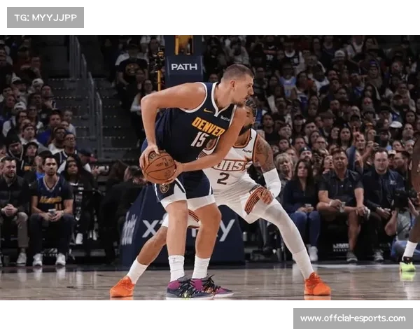 约基奇三节完成三双创NBA历史新纪录 约基奇三节完成三双创NBA历史新纪录