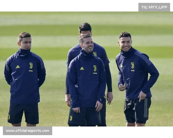 耶雷米-皮诺入选最佳候选,西班牙边锋闪耀英超 耶雷米-皮诺入选最佳候选,西班牙边锋闪耀英超